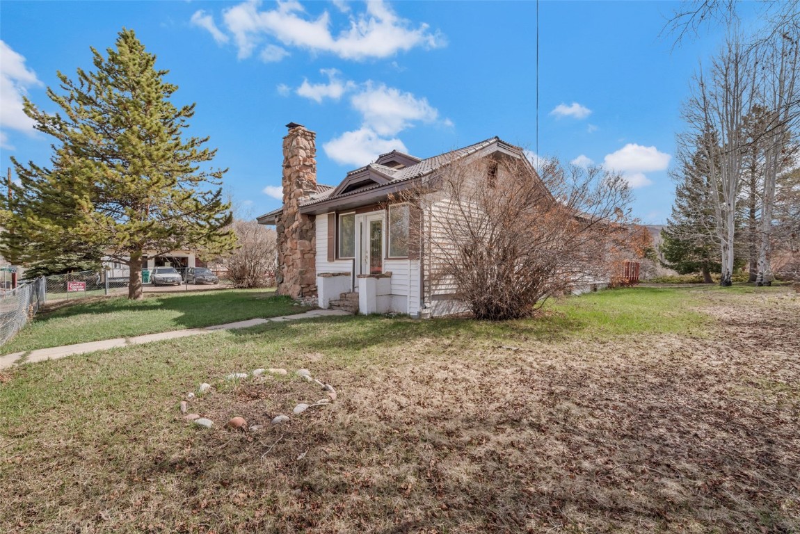 401 Moffat Avenue Property Photo 26