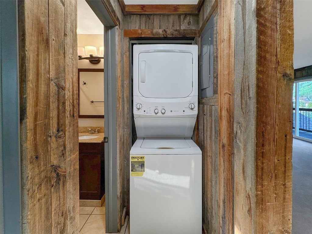 107 Peaks View Court 324 Property Photo 15