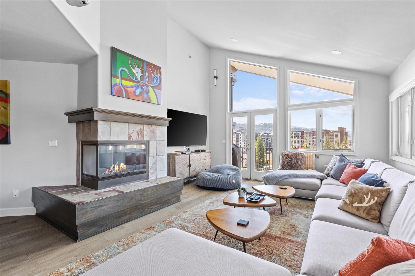 1724 Ski Time Square Drive R6 Property Photo 1