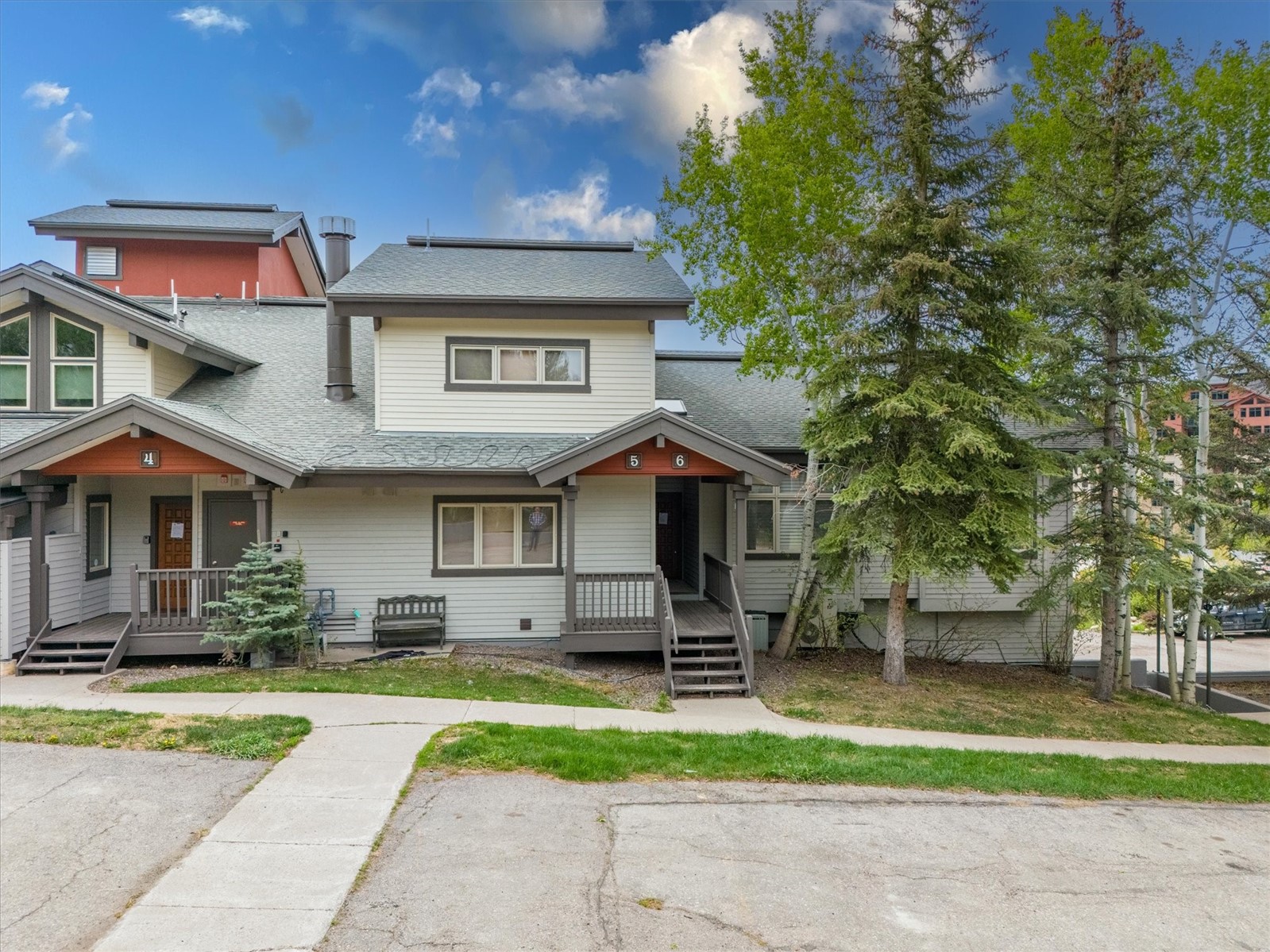 1724 Ski Time Square Drive R6 Property Photo 35