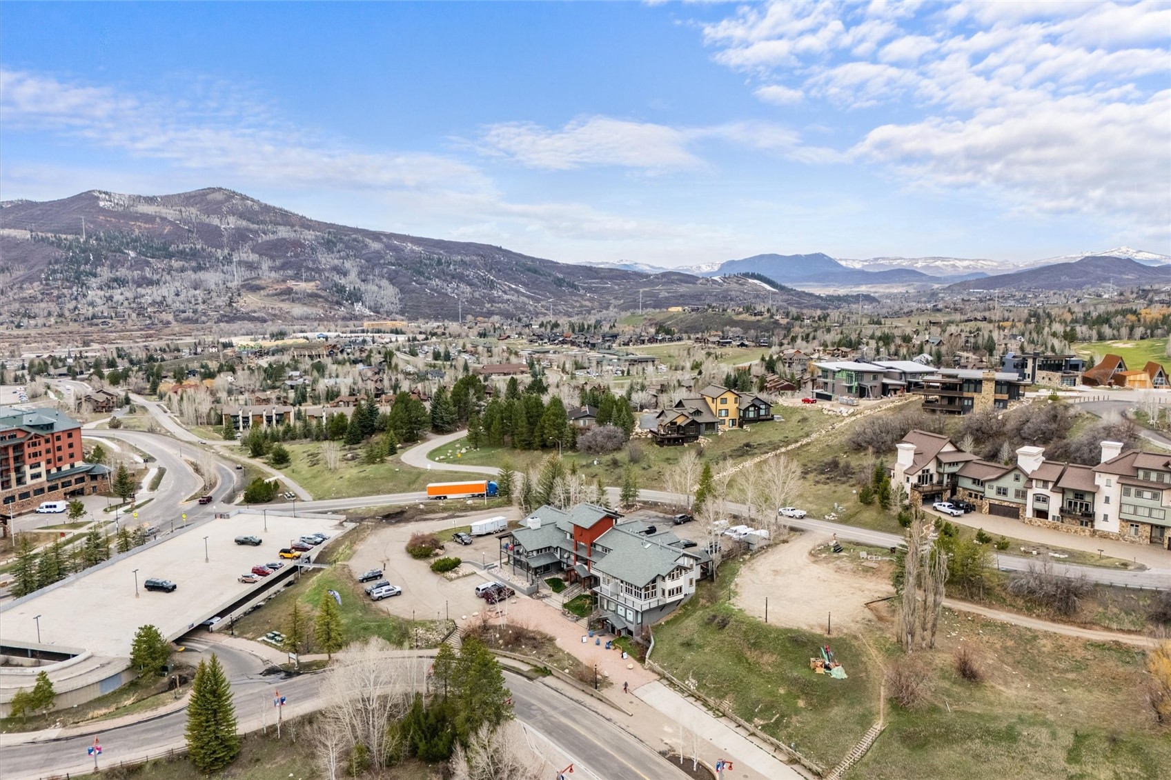 1724 Ski Time Square Drive R6 Property Photo 39