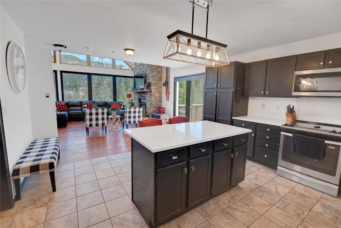 496 Quartzville Road Property Photo 4