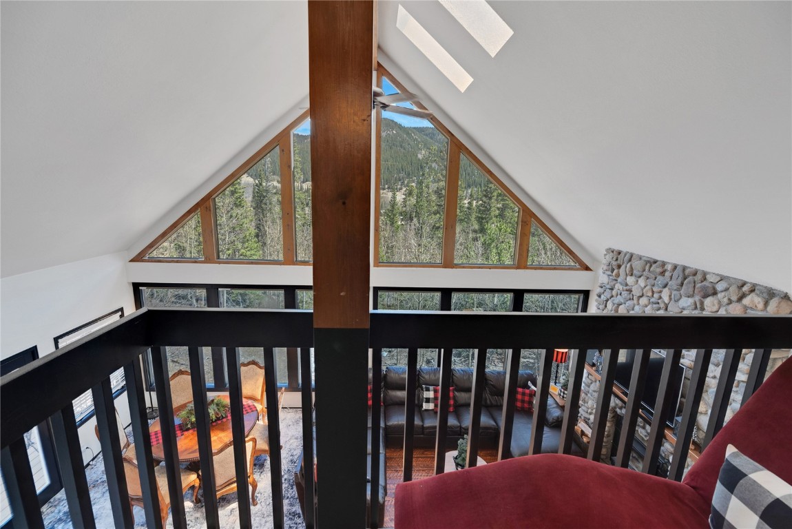 496 Quartzville Road Property Photo 9