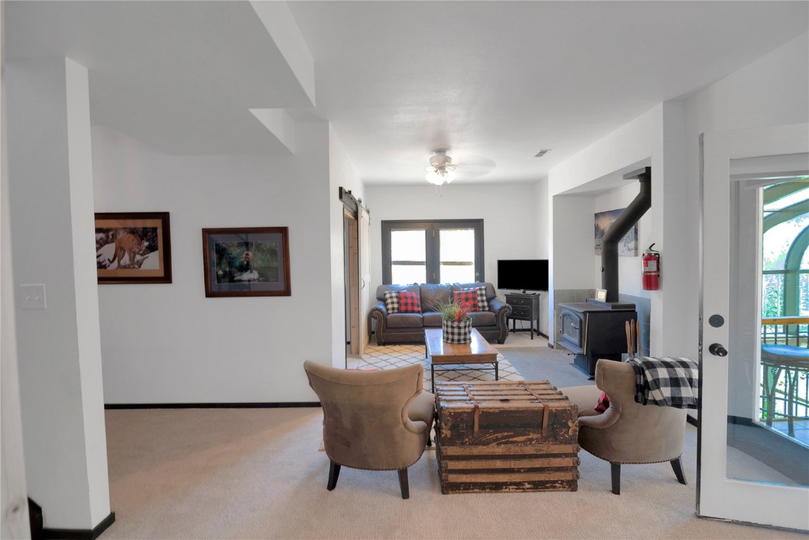 496 Quartzville Road Property Photo 13