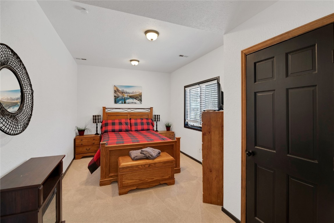 496 Quartzville Road Property Photo 15