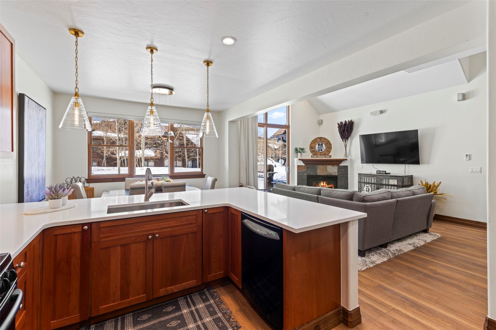 17 Linden Lane Property Photo 17