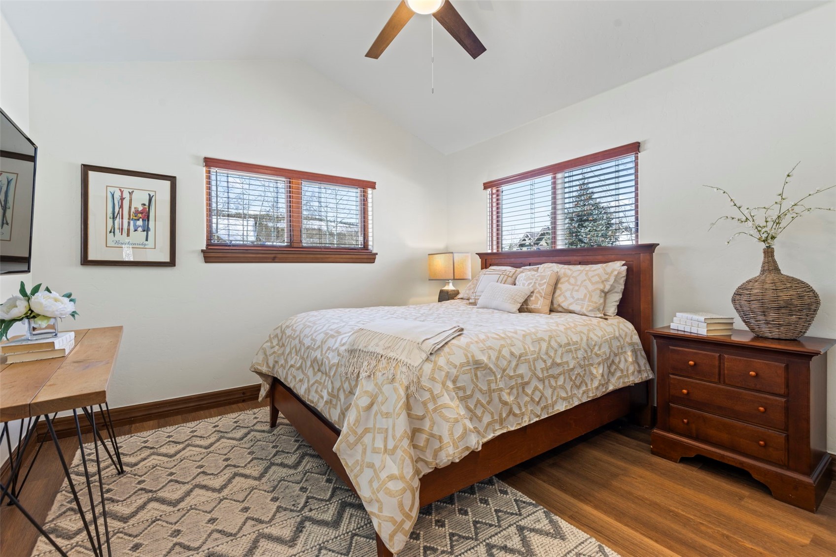 17 Linden Lane Property Photo 22