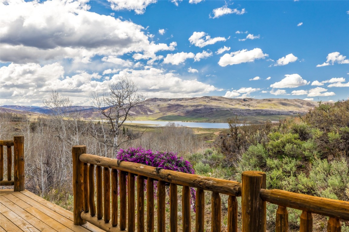 24110 Arapahoe Road Property Photo 7