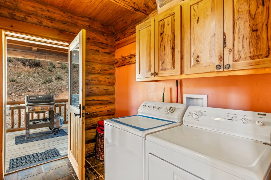 24110 Arapahoe Road Property Photo 32