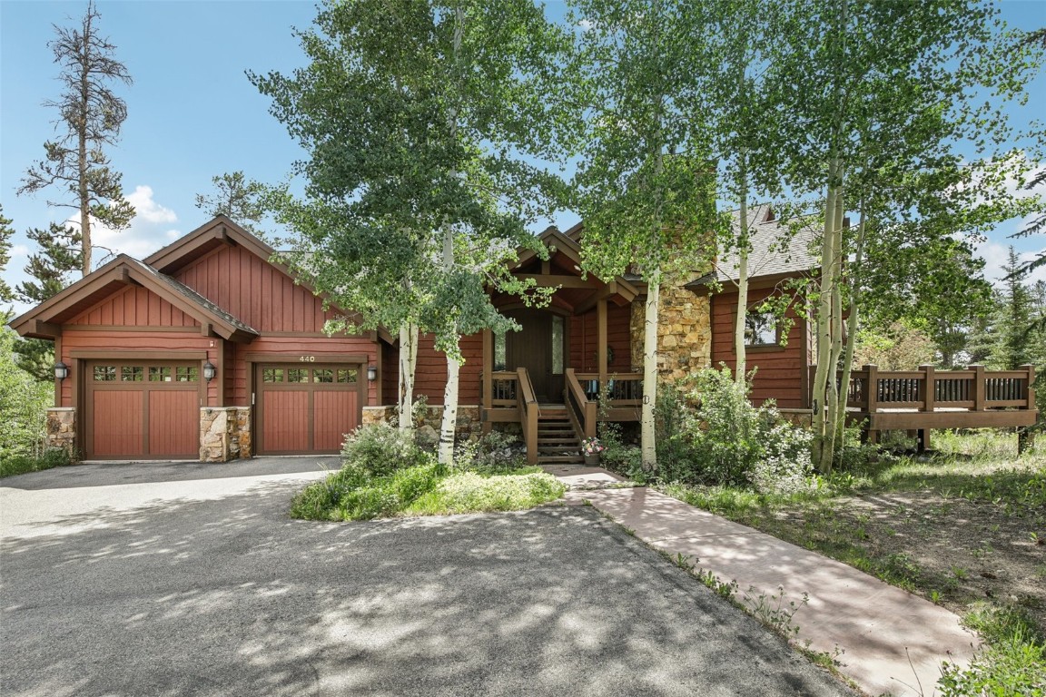 440 Two Cabins Drive Property Photo 1