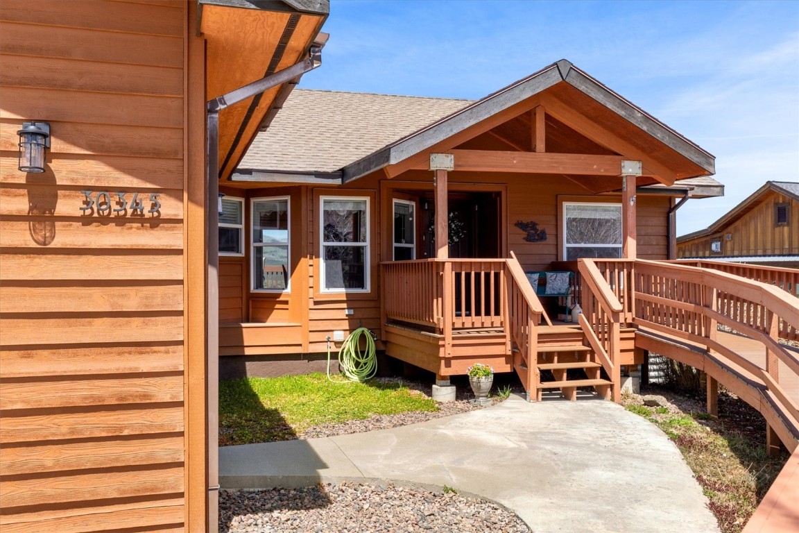30345 Coyote Run Court Property Photo 3