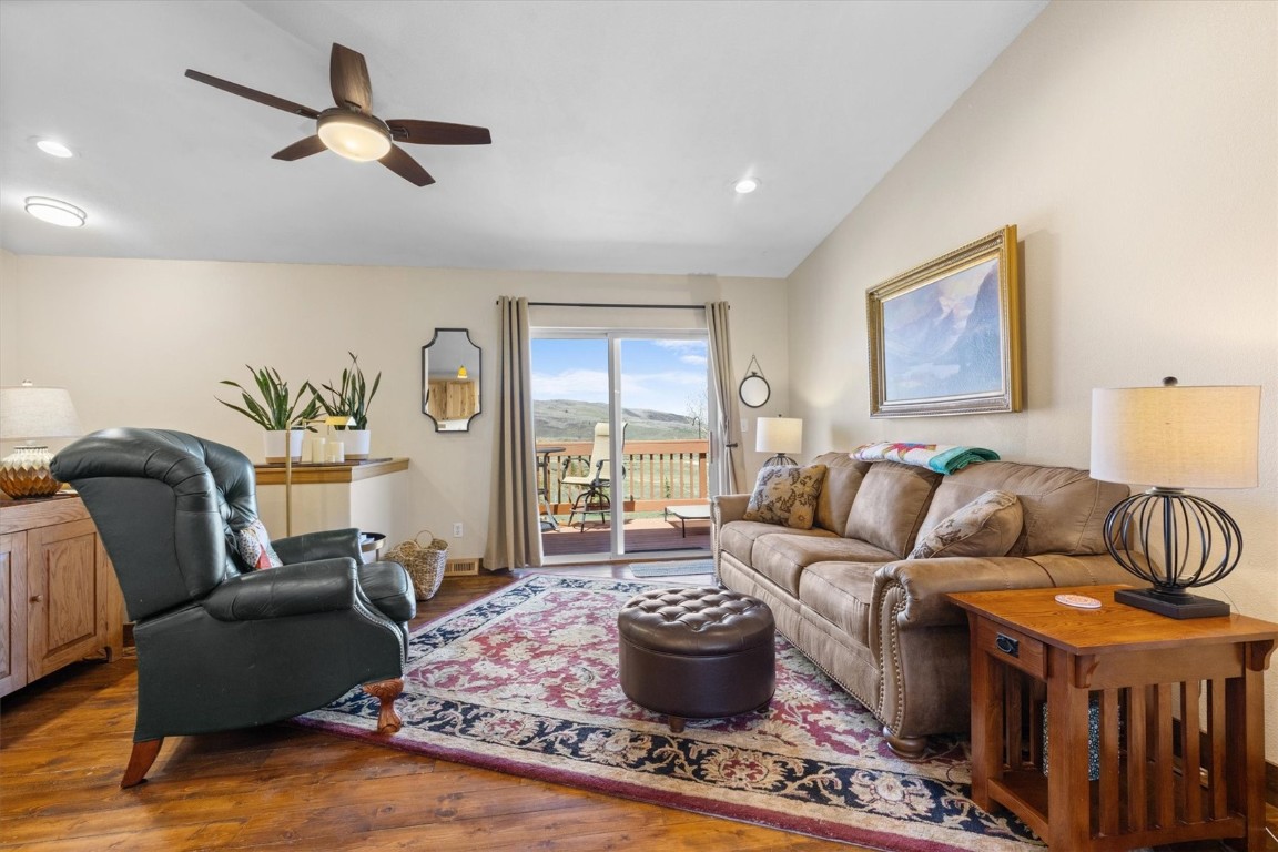 30345 Coyote Run Court Property Photo 6