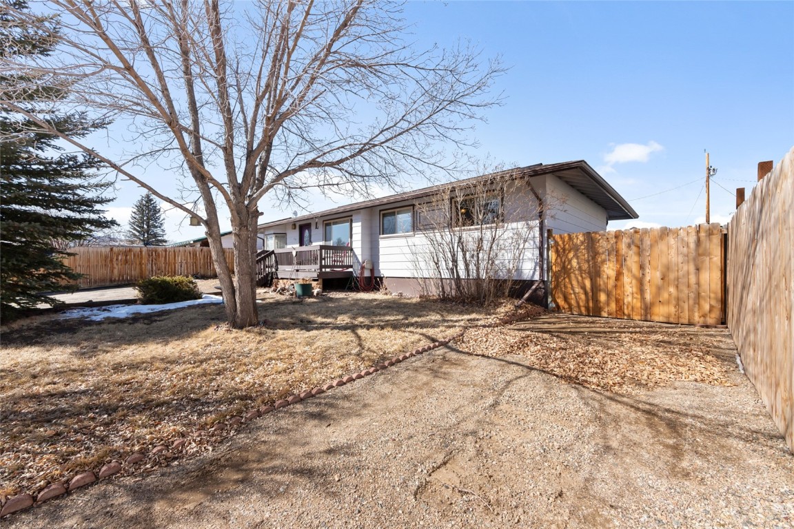 1105 Central Avenue Property Photo 1