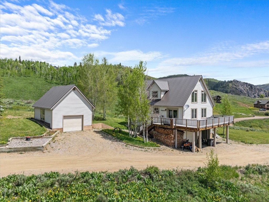57680 Saturn Court Property Photo 1