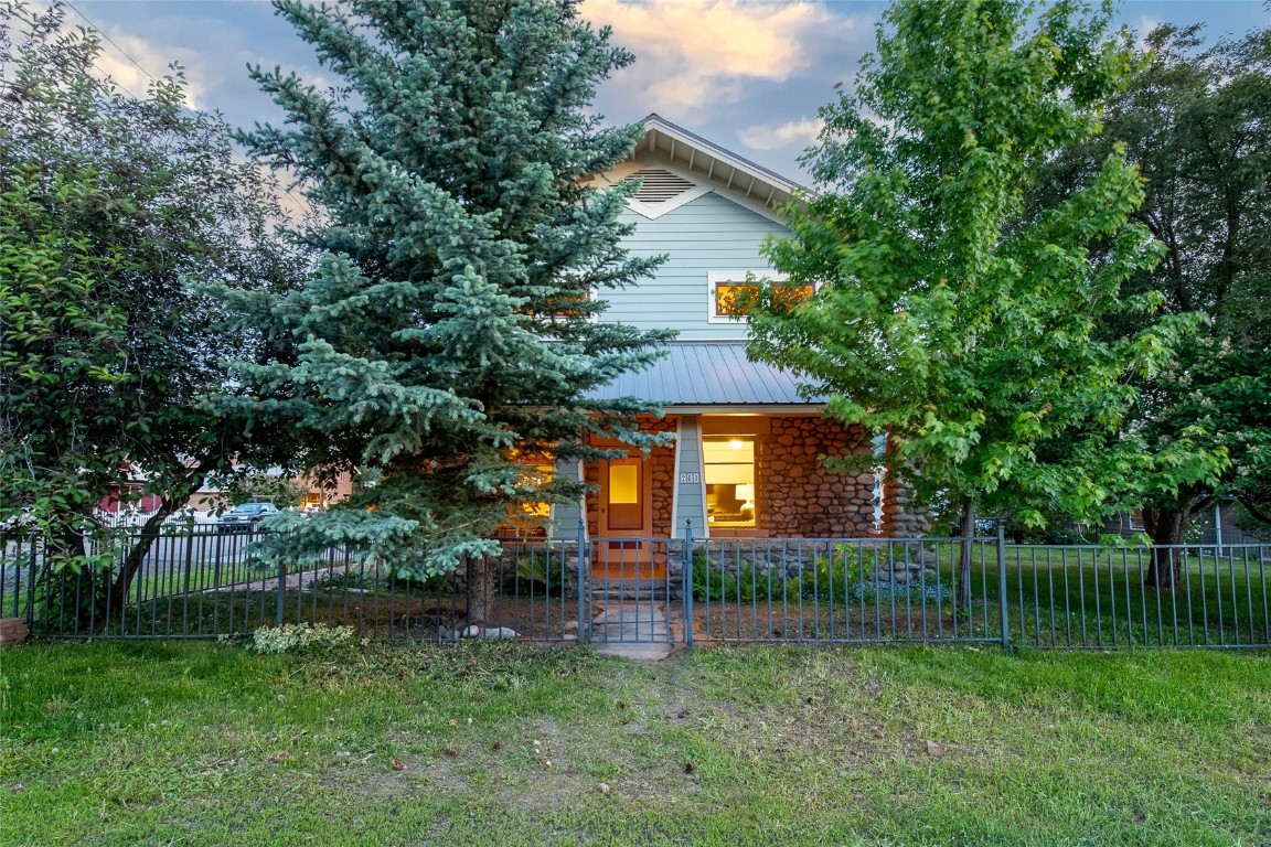 203 Spruce Street Property Photo