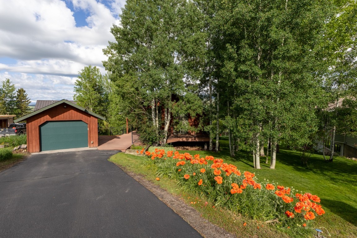 1763 Brome DRIVE