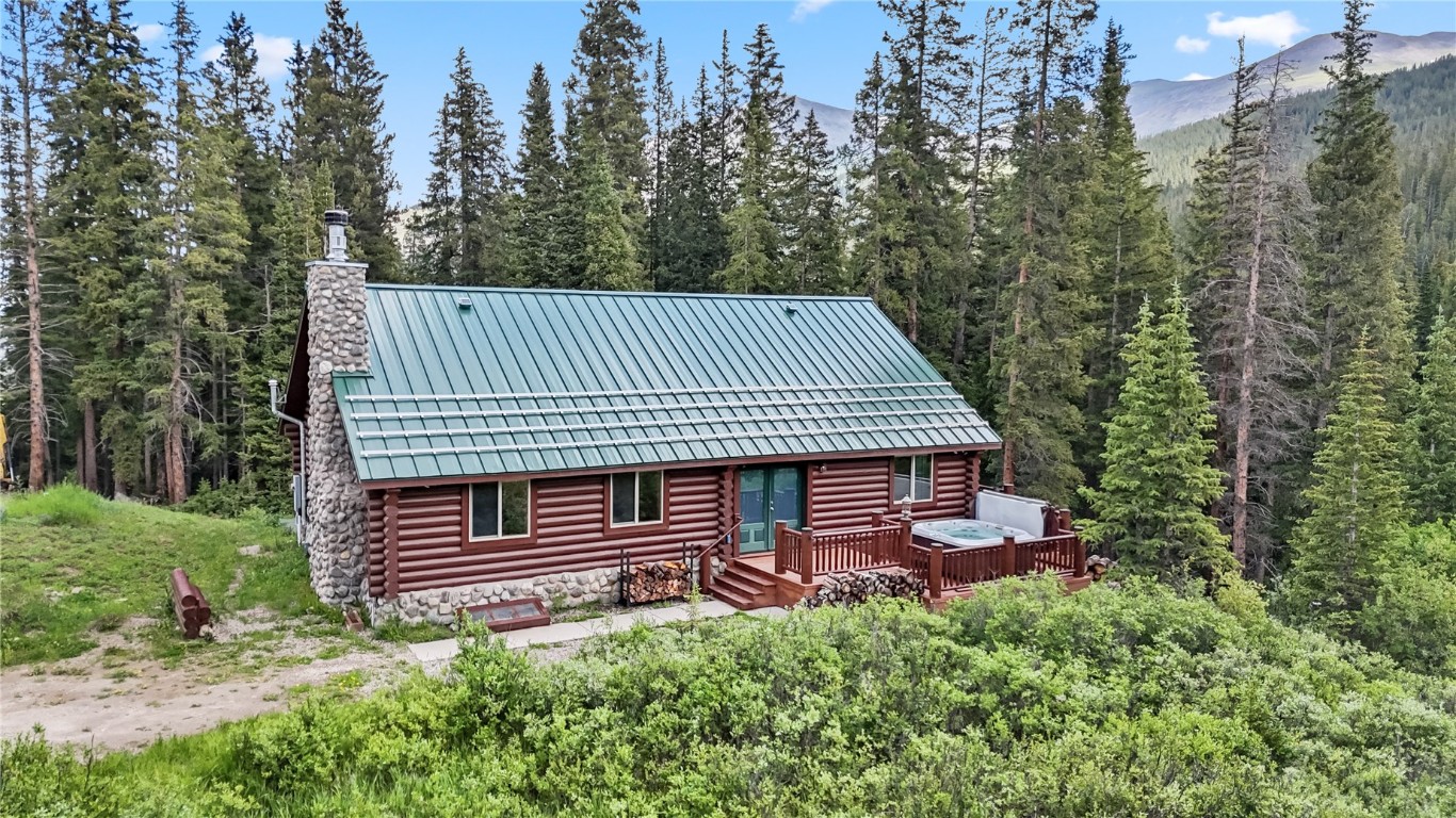274 County Rd 672 Property Photo 1