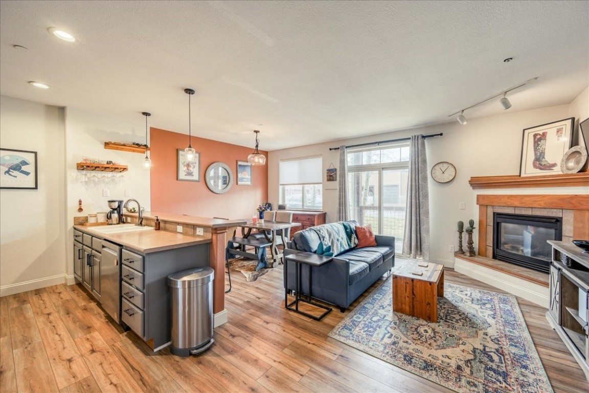 844 Blue River Parkway B3 Property Photo 1