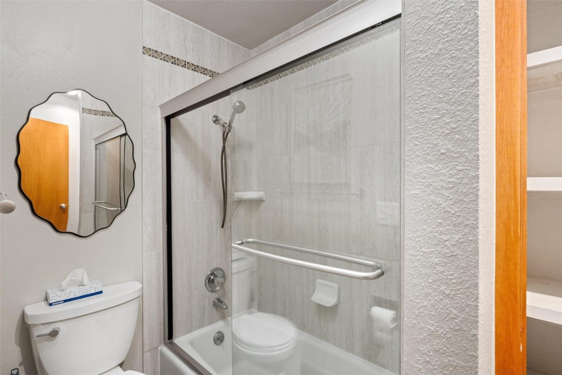 107 N Harris Street 102 Property Photo 17