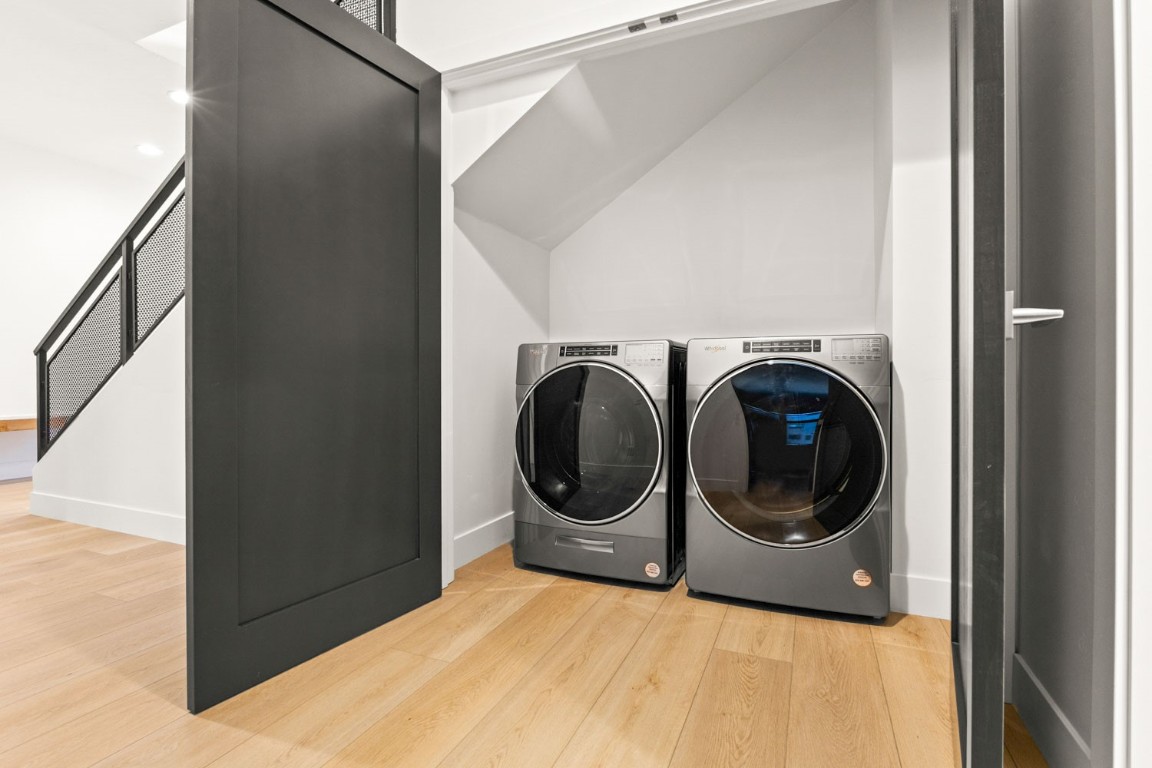 1241 Urban Way Property Photo 35