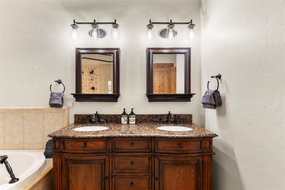 50 Cooney Court Property Photo 23