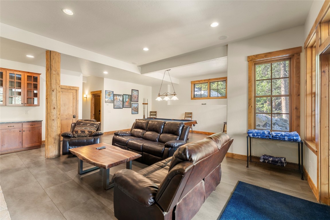 50 Cooney Court Property Photo 37