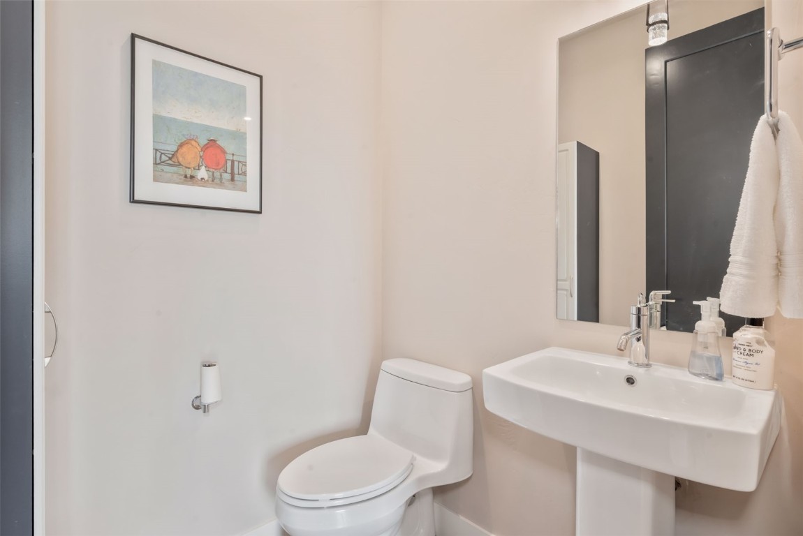 2894 Owl Hoot Trail Property Photo 20