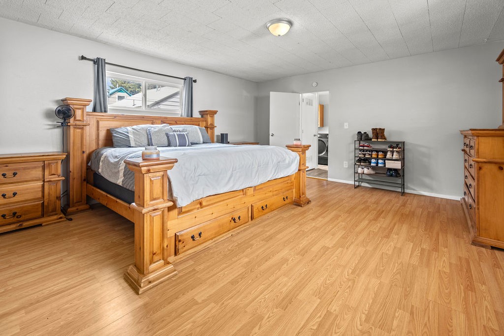 410 Washington Street Property Photo 11