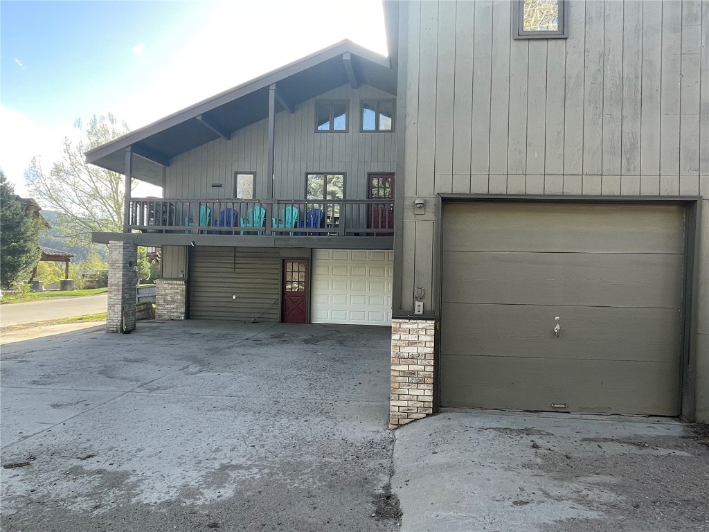 810 Broad Street Property Photo 3