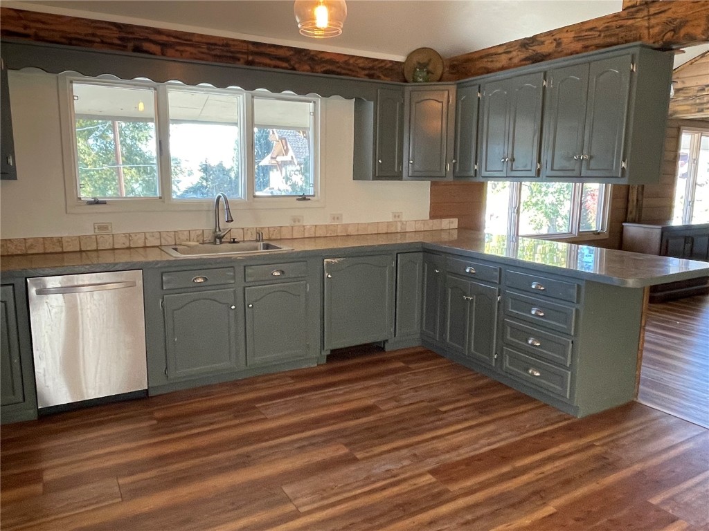 810 Broad Street Property Photo 6