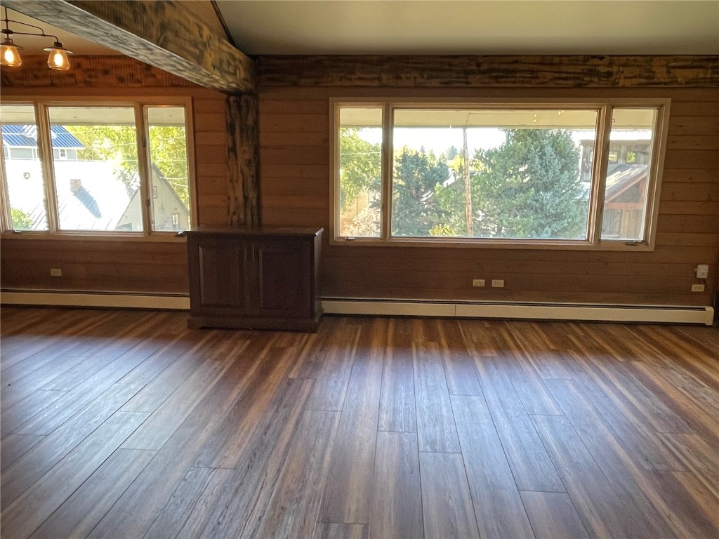 810 Broad Street Property Photo 11