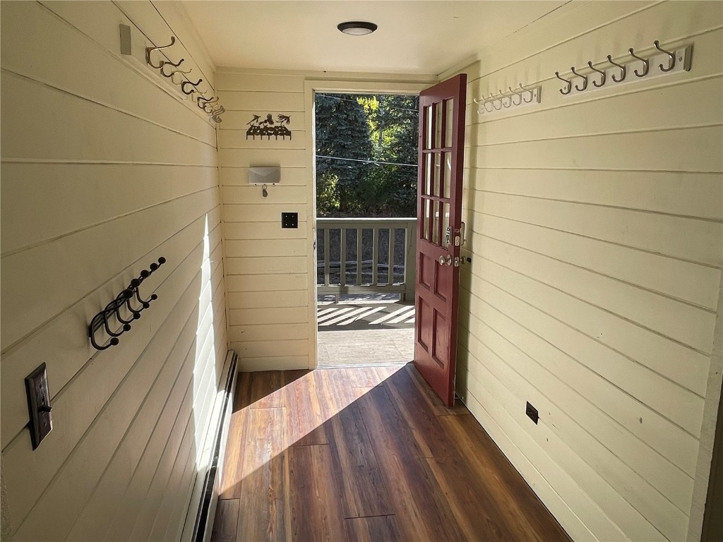 810 Broad Street Property Photo 24
