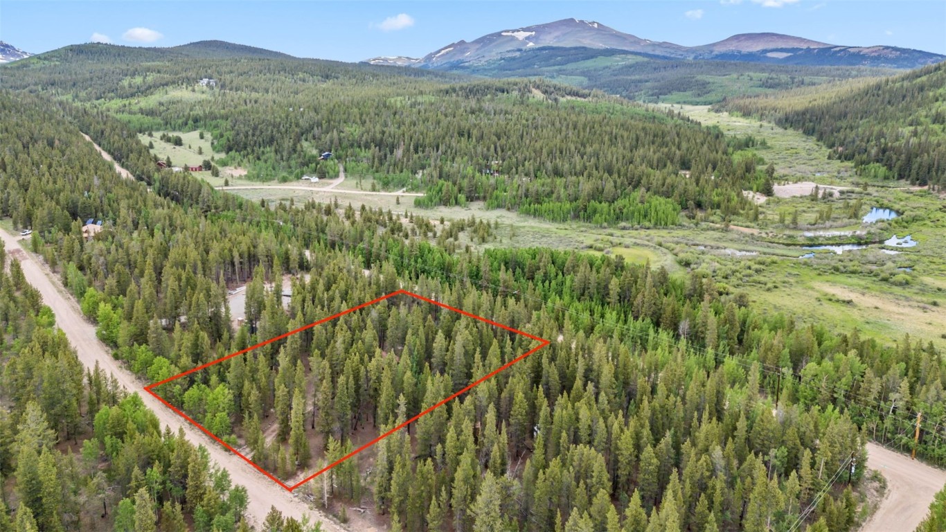 64 Ski Doo Lane Property Photo 3