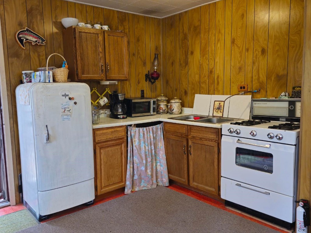 64 Ski Doo Lane Property Photo 11