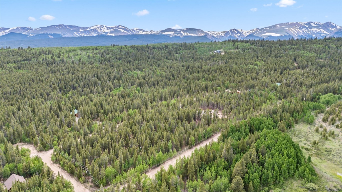 64 Ski Doo Lane Property Photo 23