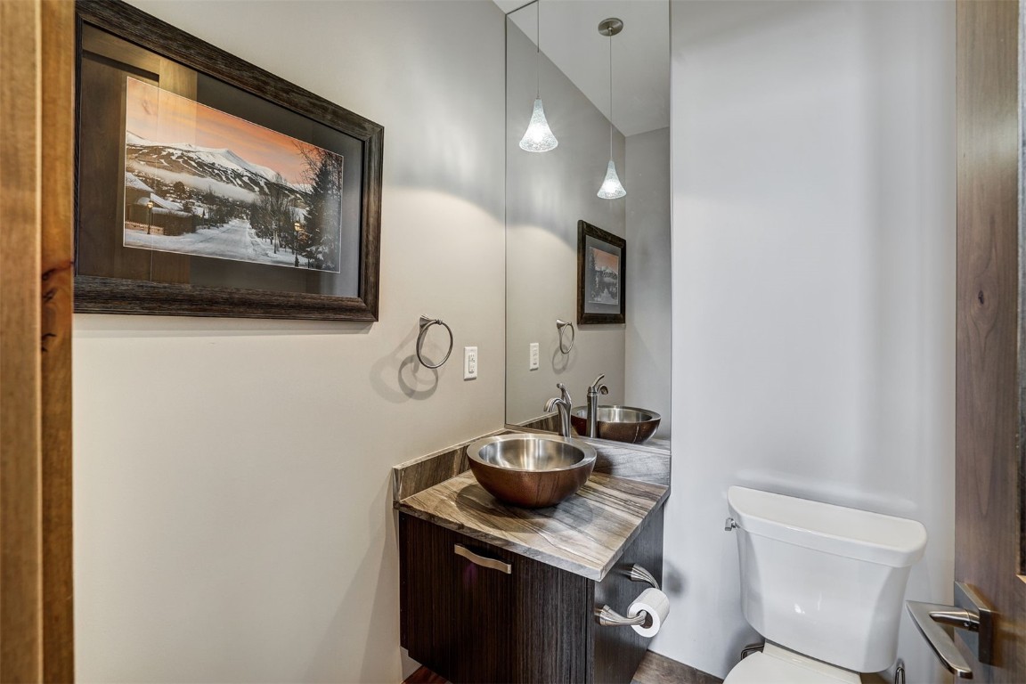 106 N Gold Flake Terrace Property Photo 37