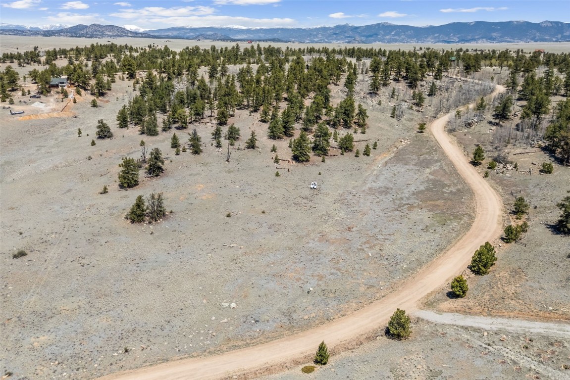 293 Yellowstone Road Property Photo 1