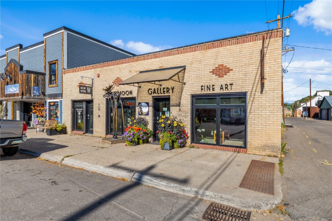 115 9th Street 115 & 117 Property Photo 1