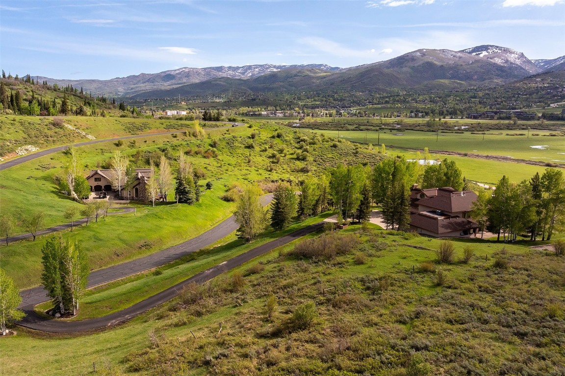 31695 Aspen Ridge Road Property Photo 8