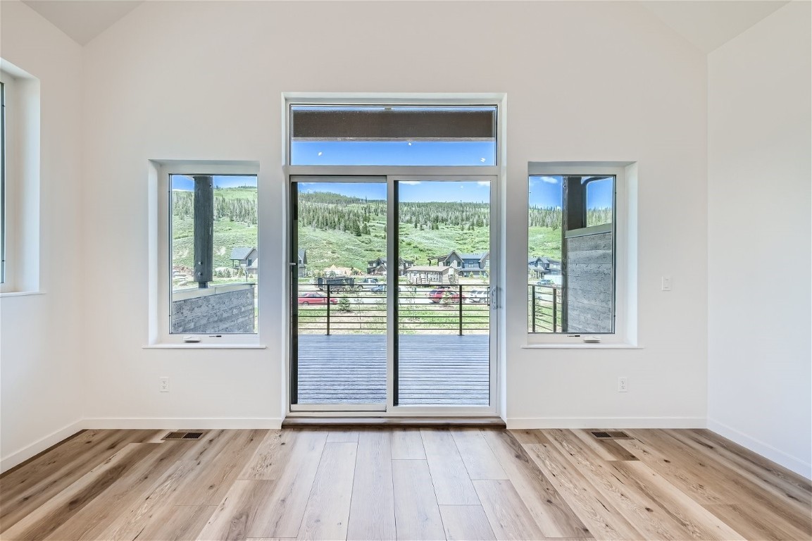 350 Stan Miller 203 Property Photo 7