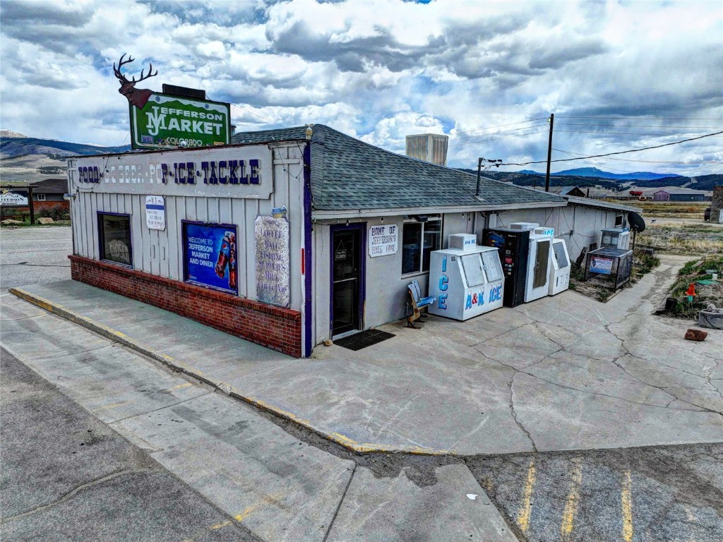 38600 Us Highway 285 1-7 Property Photo 1