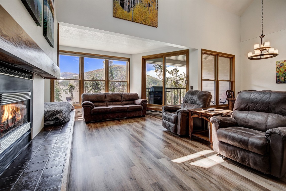 180 Tennis Club ROAD 1652