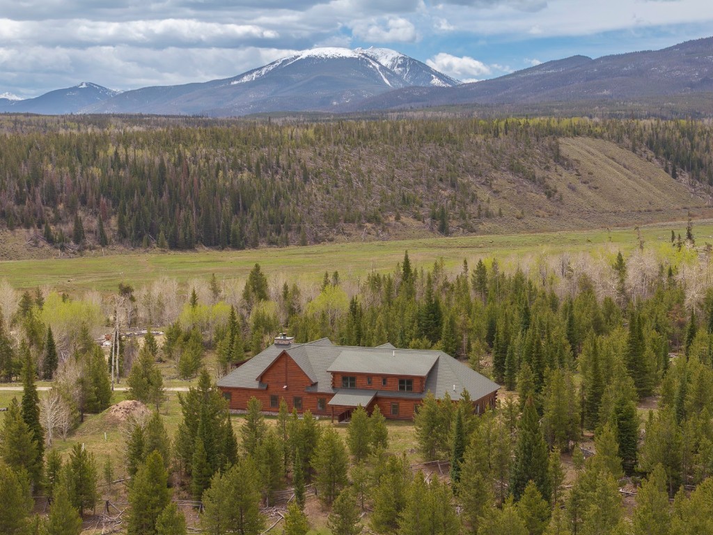 12000 Ute Pass ROAD