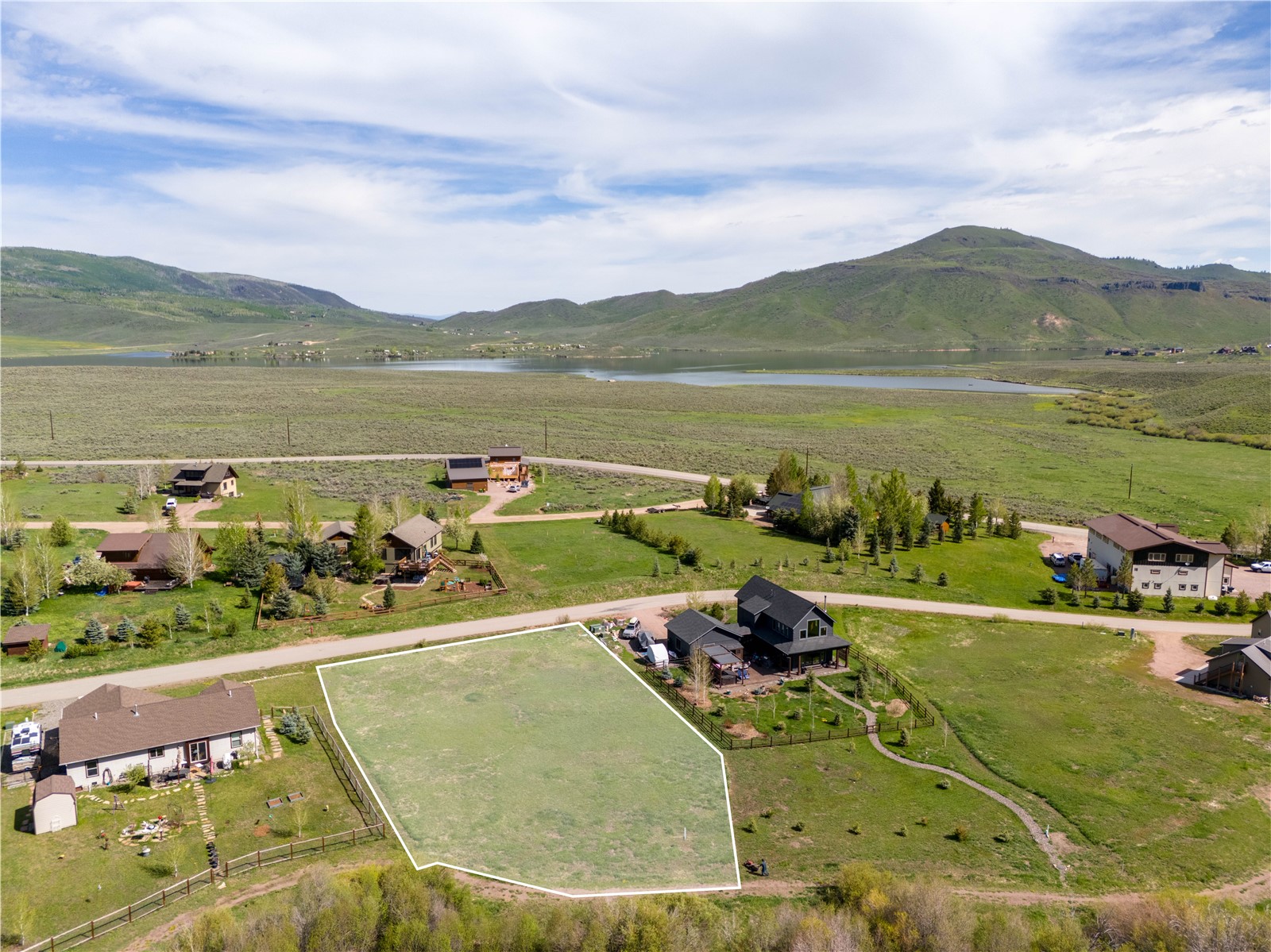 23585 Stagehorn Trail Property Photo 2
