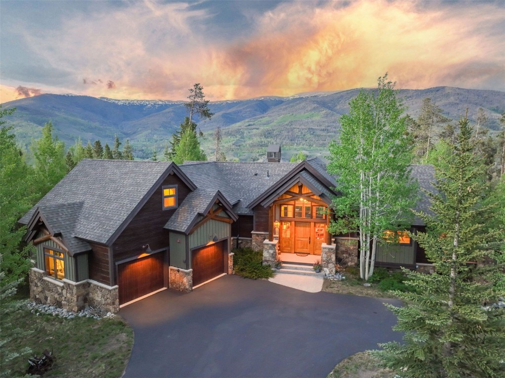 460 Two Cabins Drive Property Photo 1