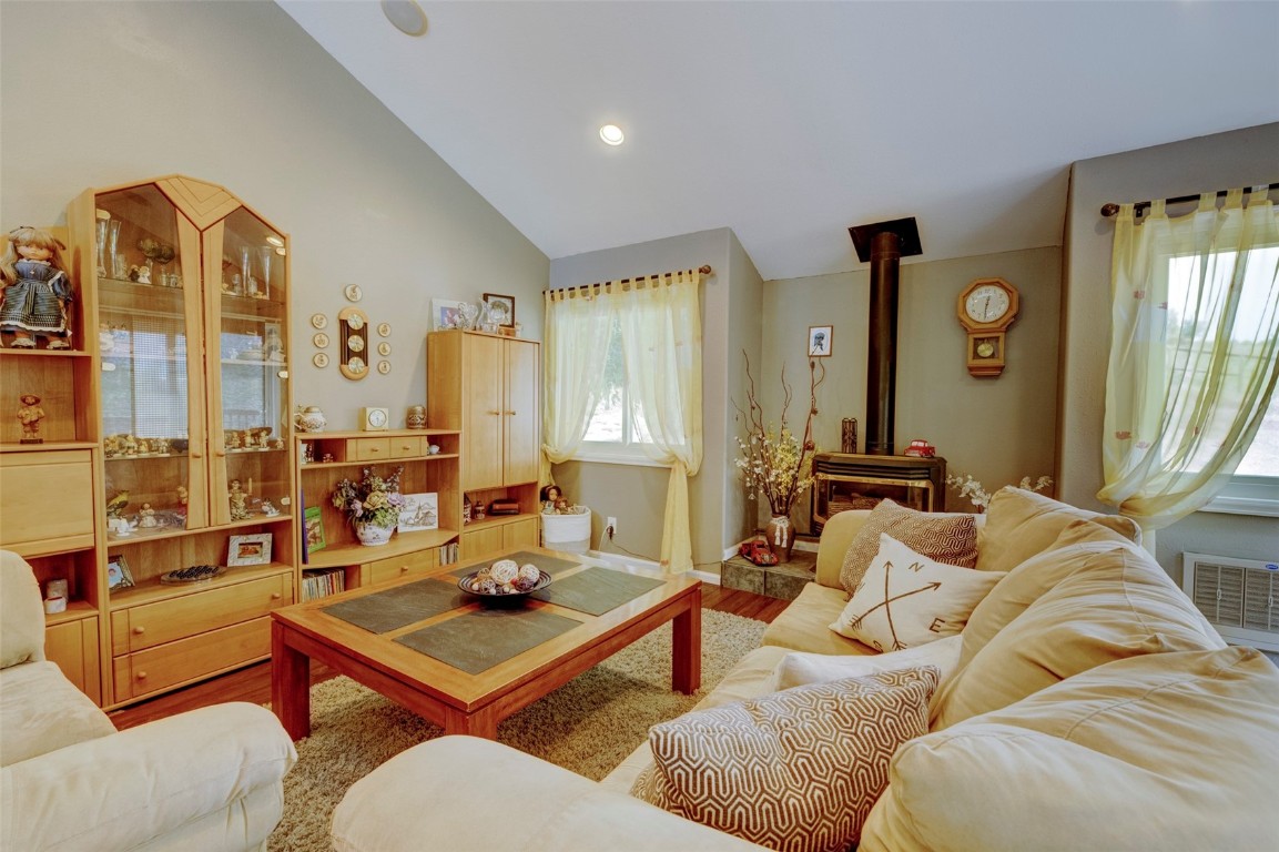 1255 Lecuyer Drive Property Photo 11