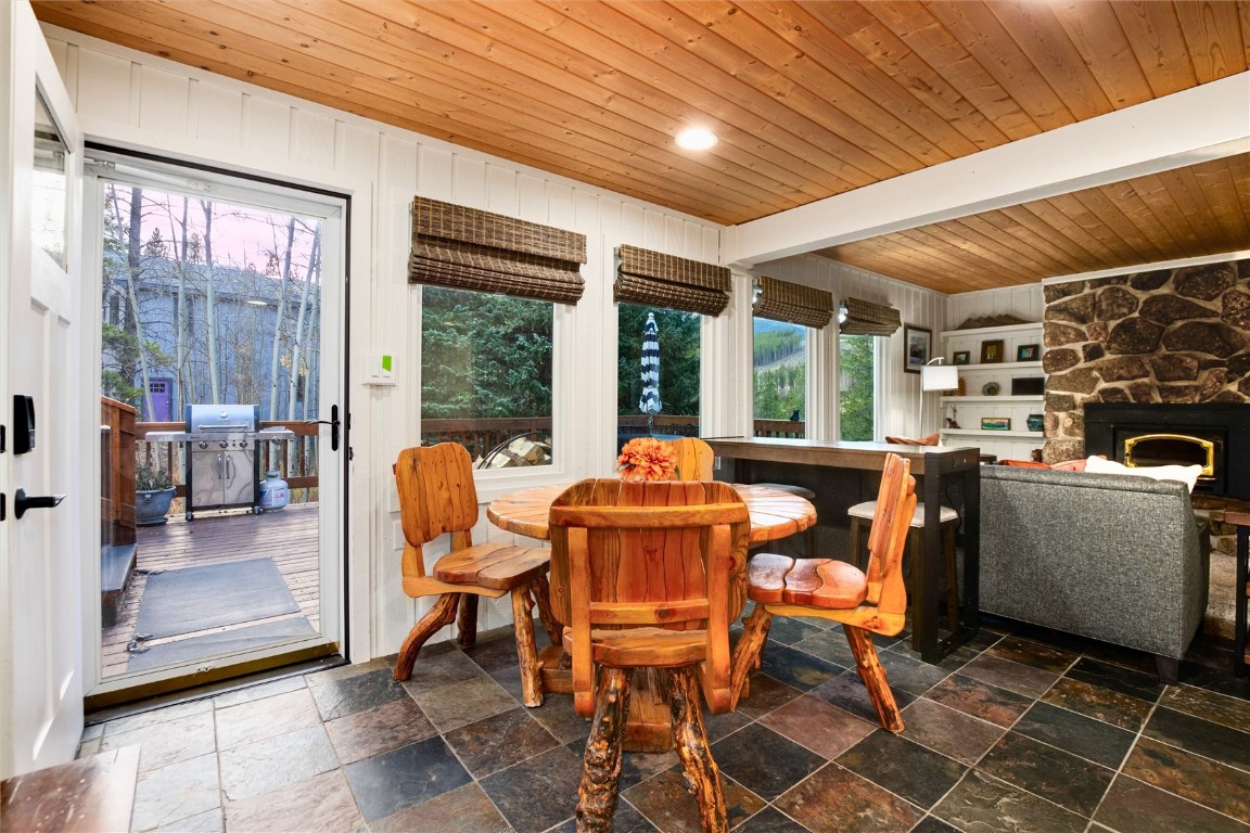 384 Blue Ridge Road Property Photo 14