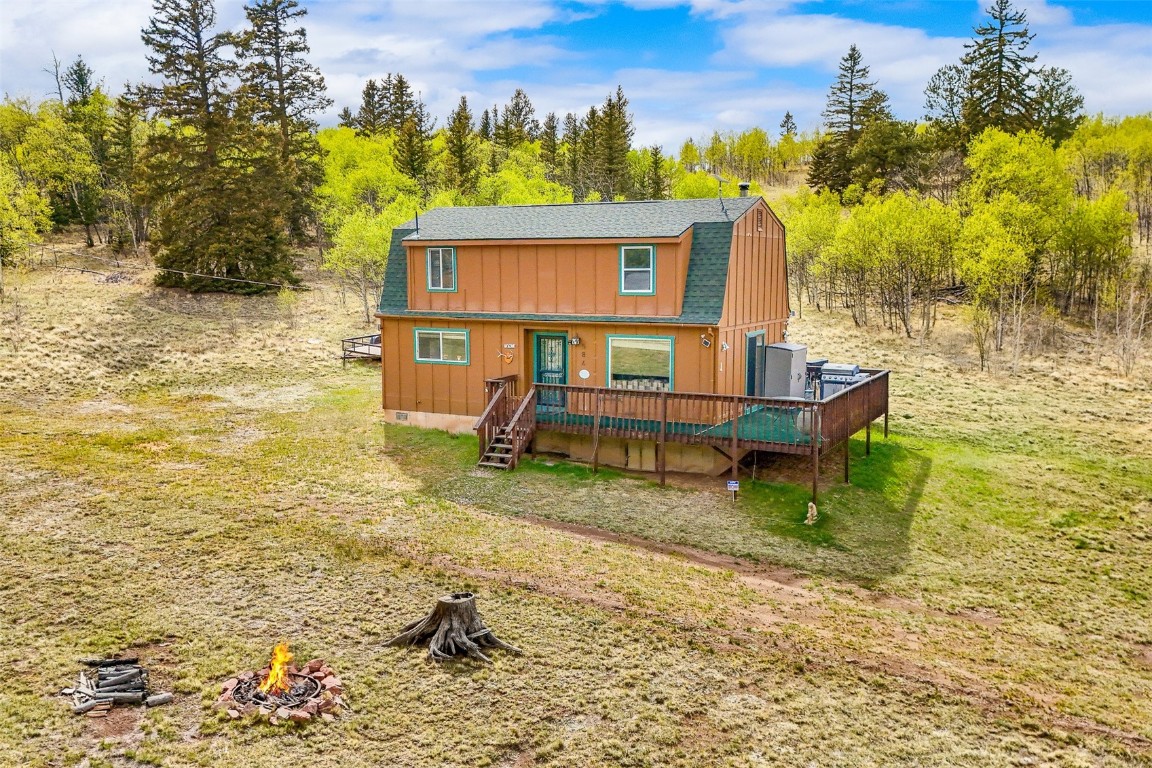 584 Old Squaw Road Property Photo 1