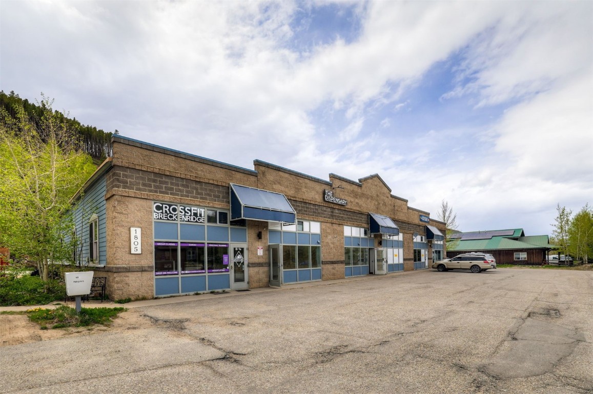 1805 Airport Road B1a Property Photo 1