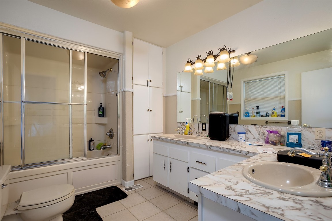 951 Alta Vista Drive Property Photo 12